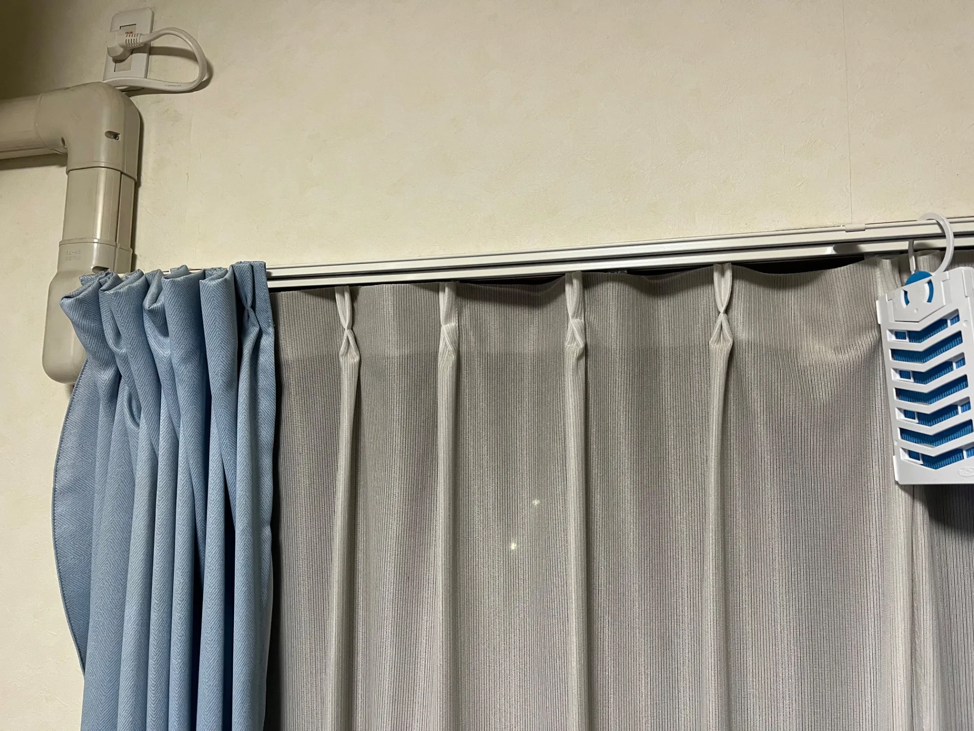 鍵屋が教える東京都台東区カーテンレール交換と鍵トラブル対策総まとめ